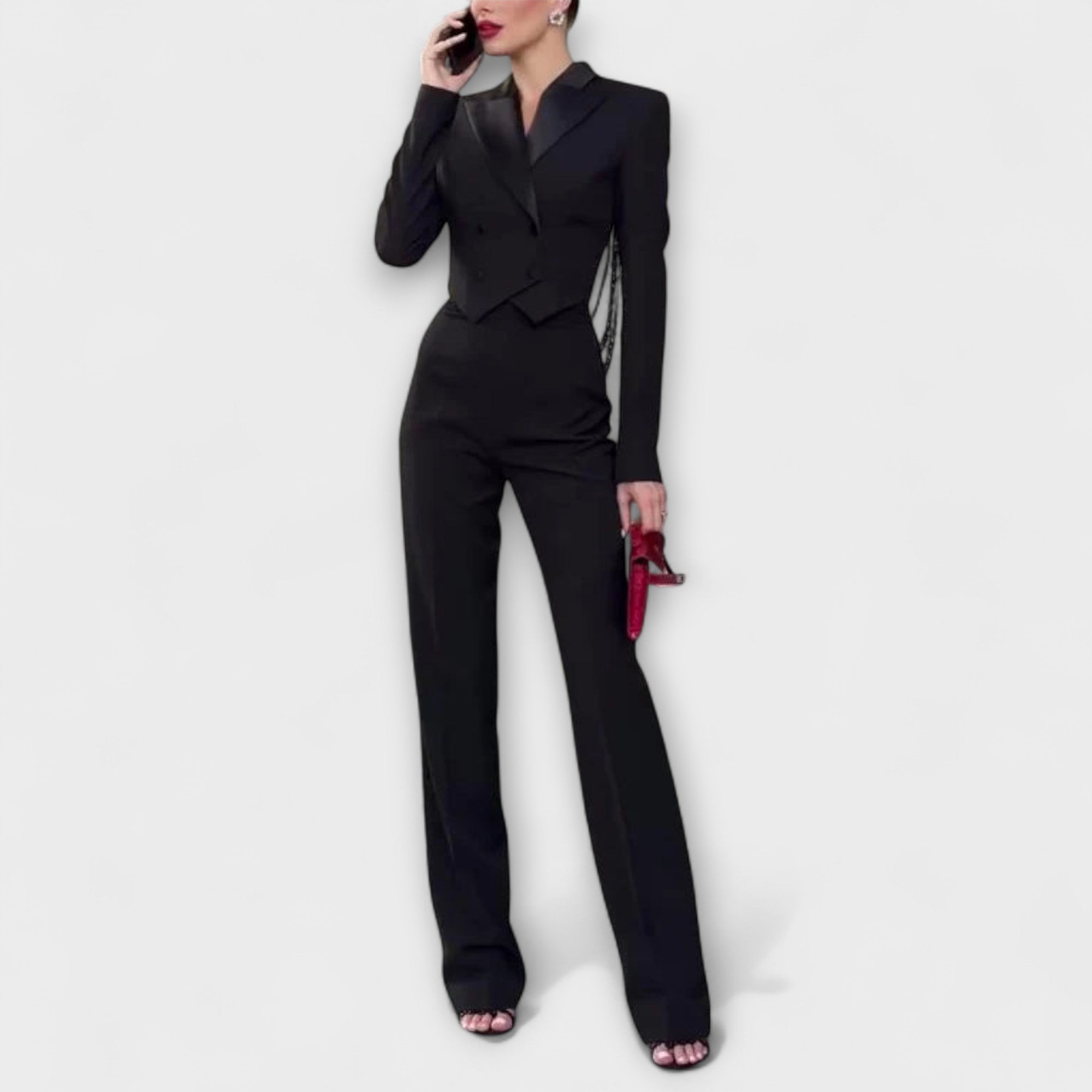 Noa - Krátký blazer bez zad s černými perlami