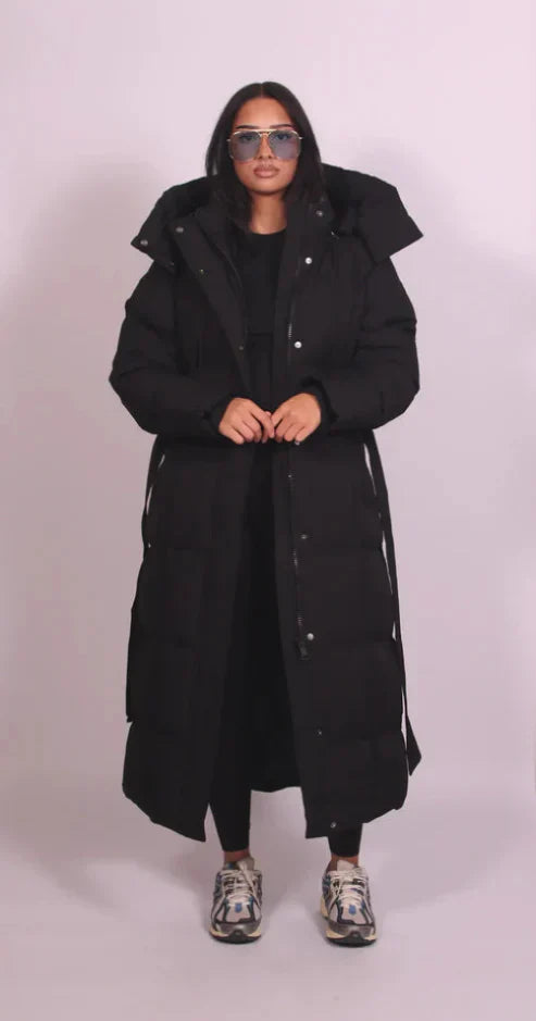 Sarah™ | Dlouhý prošívaný kabát s páskem