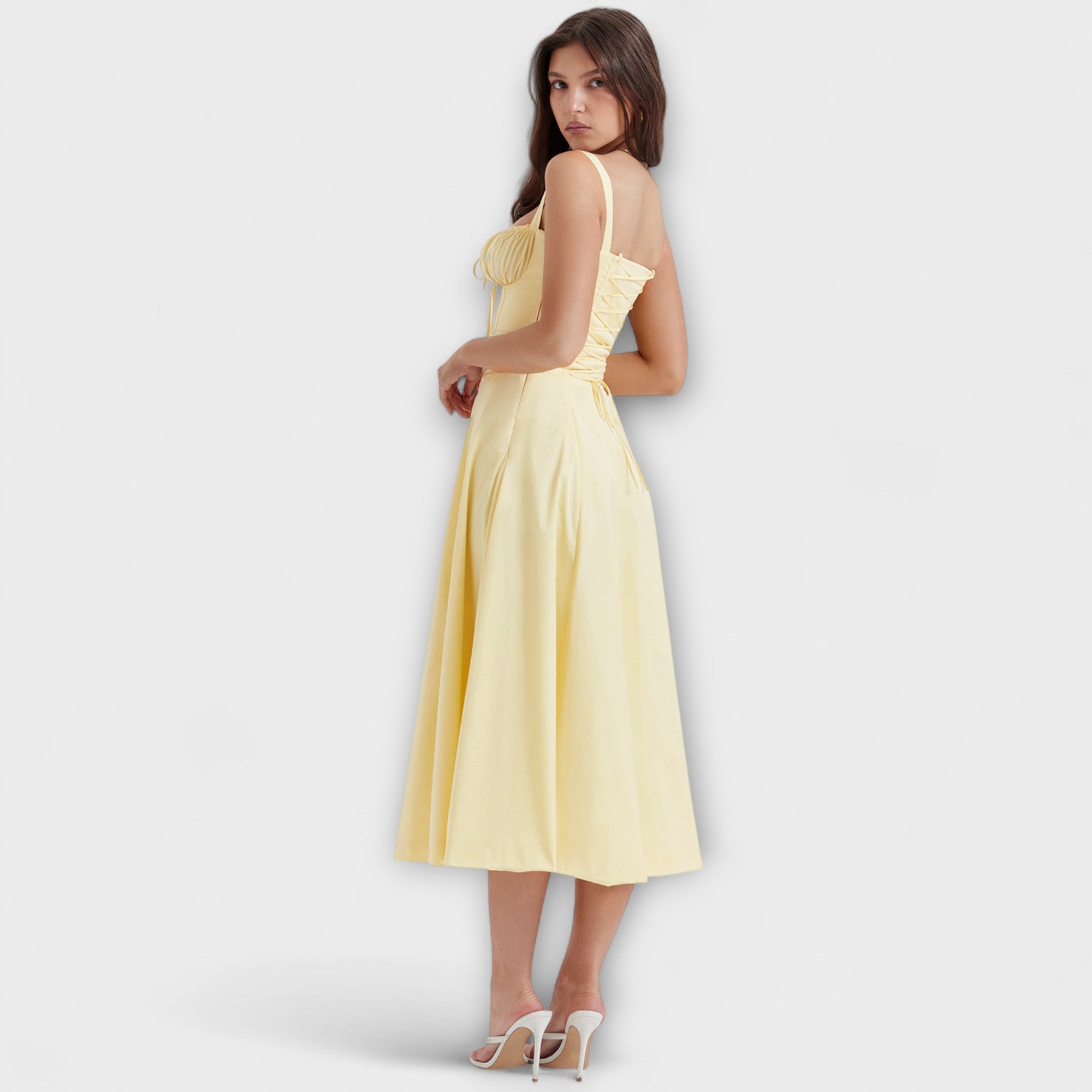 Zipporas - Přizpůsobený dress s moderním jarním květinovým potiskem