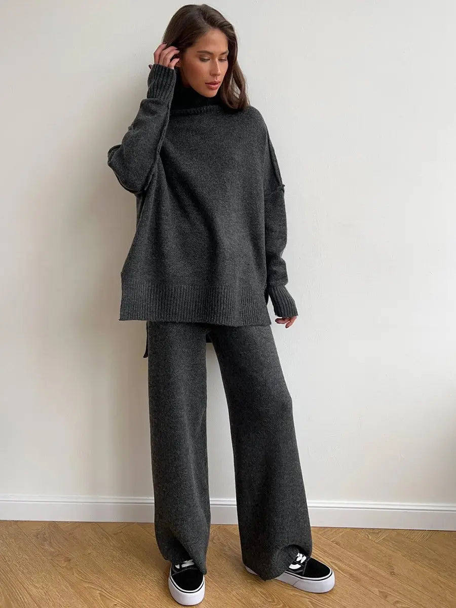 Beige Knit Two-Piece Loungewear Set – Women’s Cozy Sweater and Pants