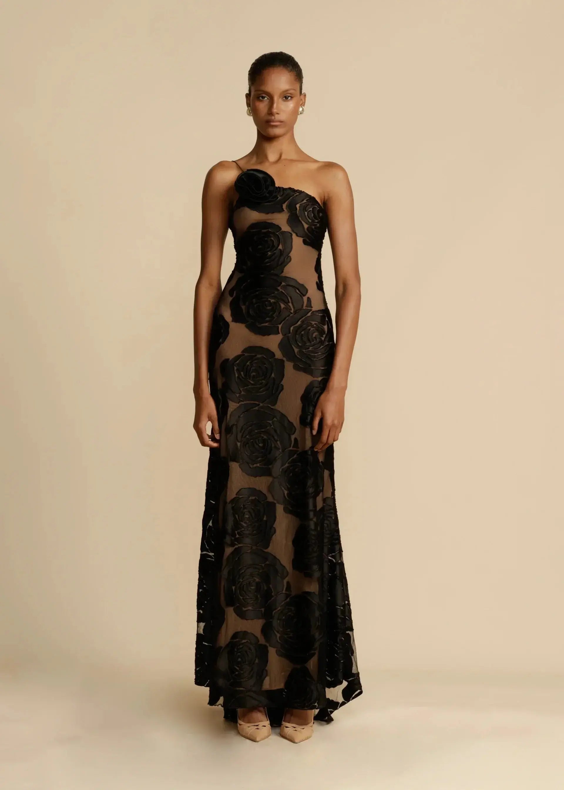 Strapless Floral Mesh Maxi Gown – Elegant Evening Wear