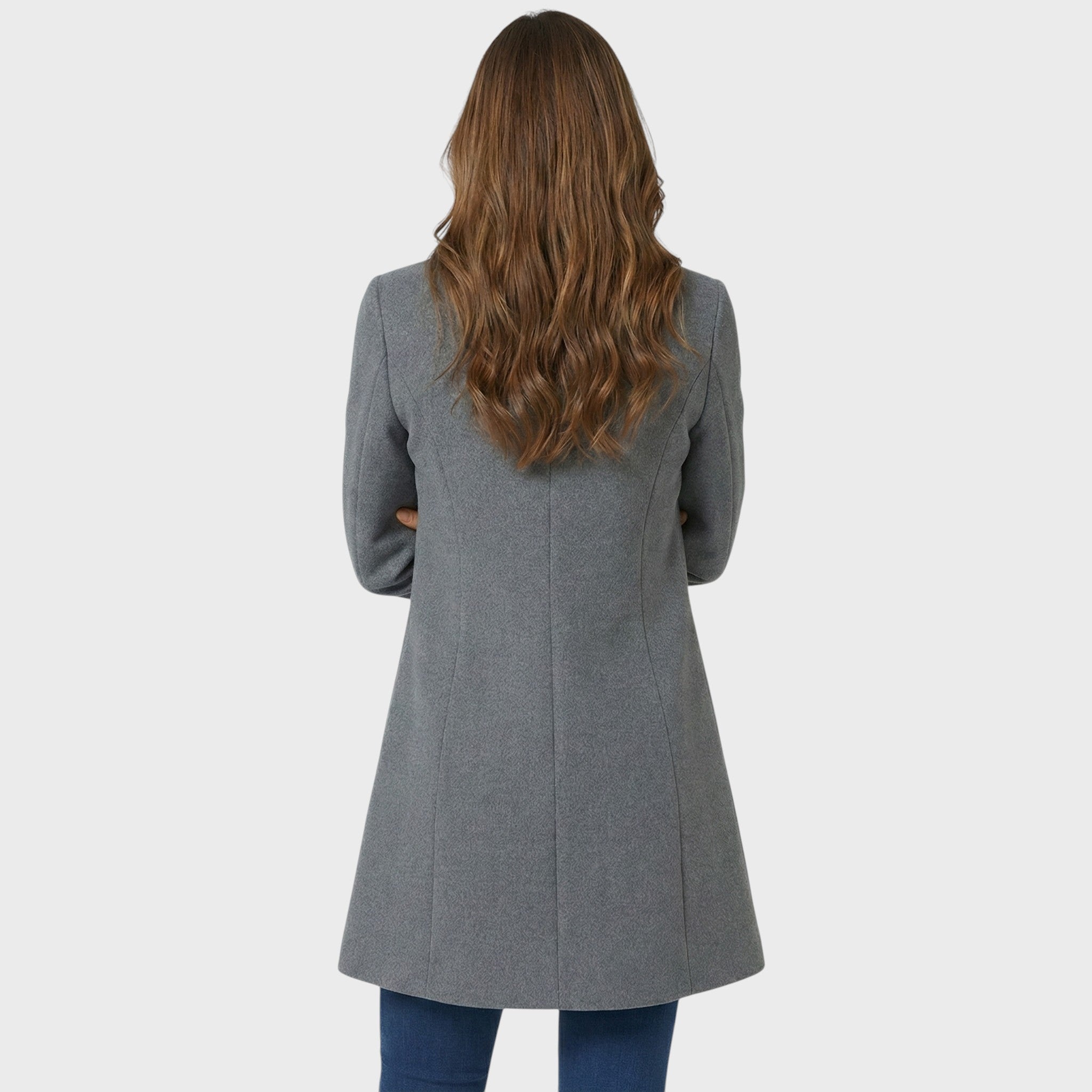 Ema – Minimalistická elegance v každém detailu