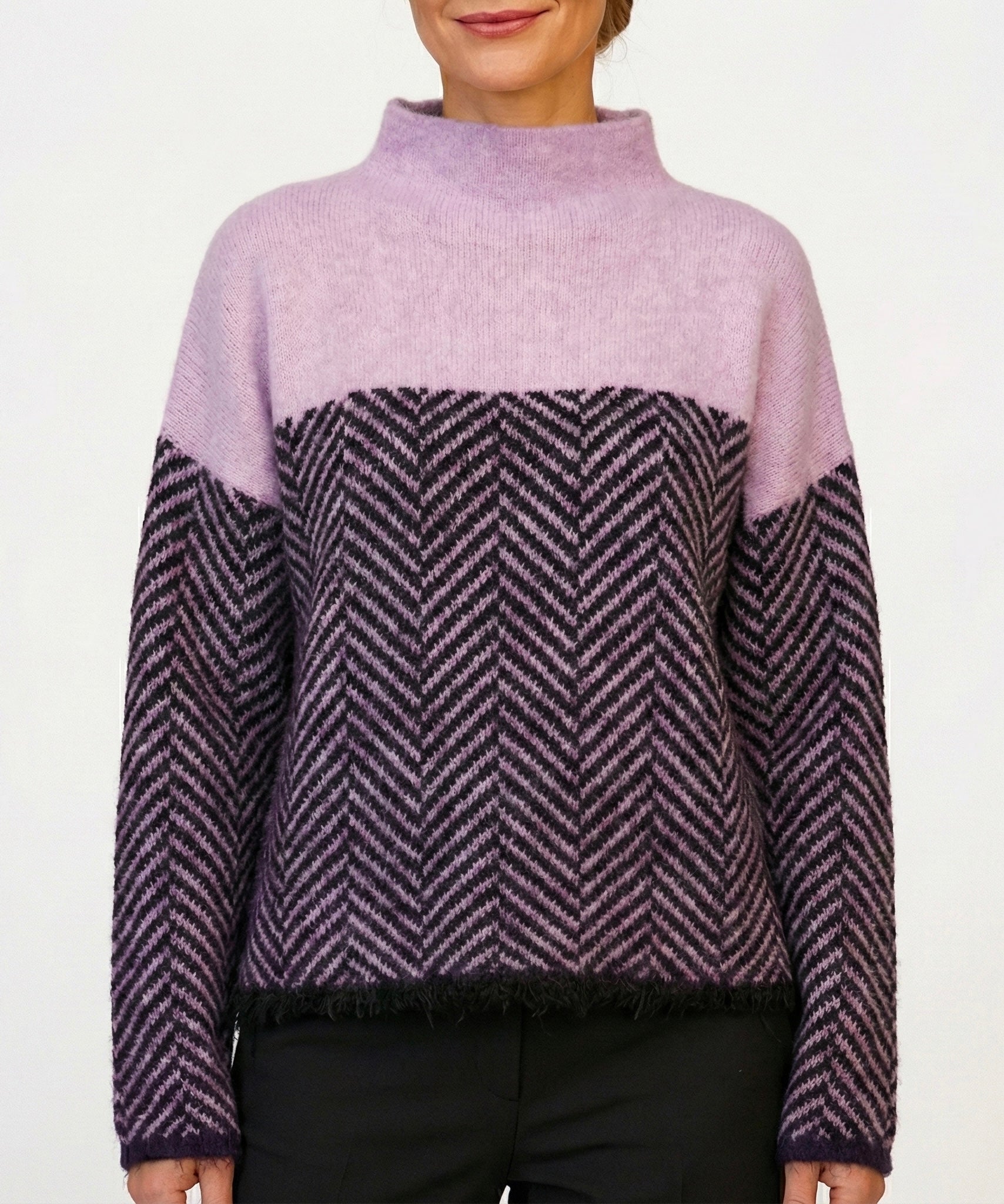 Julie - Strukturované pohodlí pro chladné dny