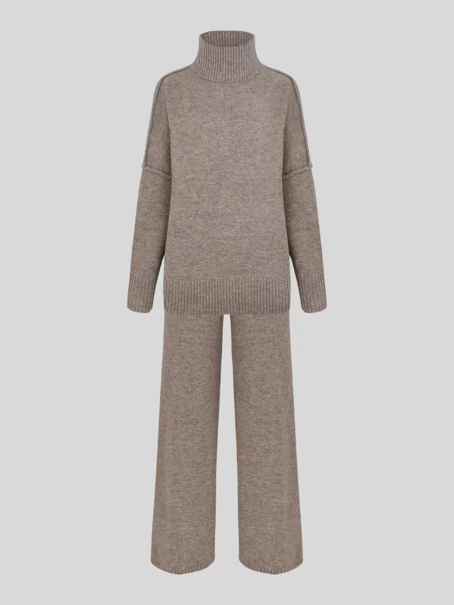 Beige Knit Two-Piece Loungewear Set – Women’s Cozy Sweater and Pants