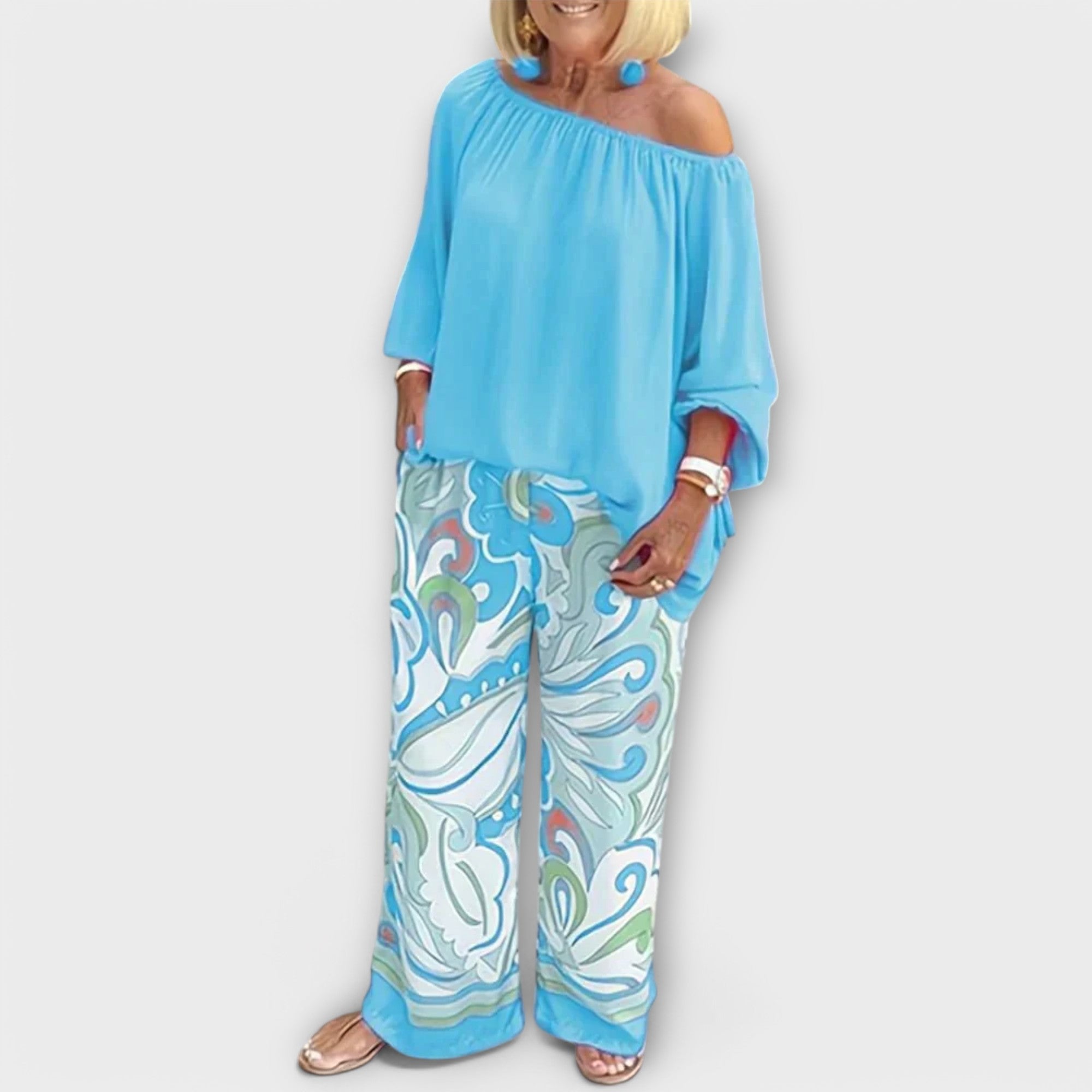 Yesenia - Ležérní dvoudílná souprava